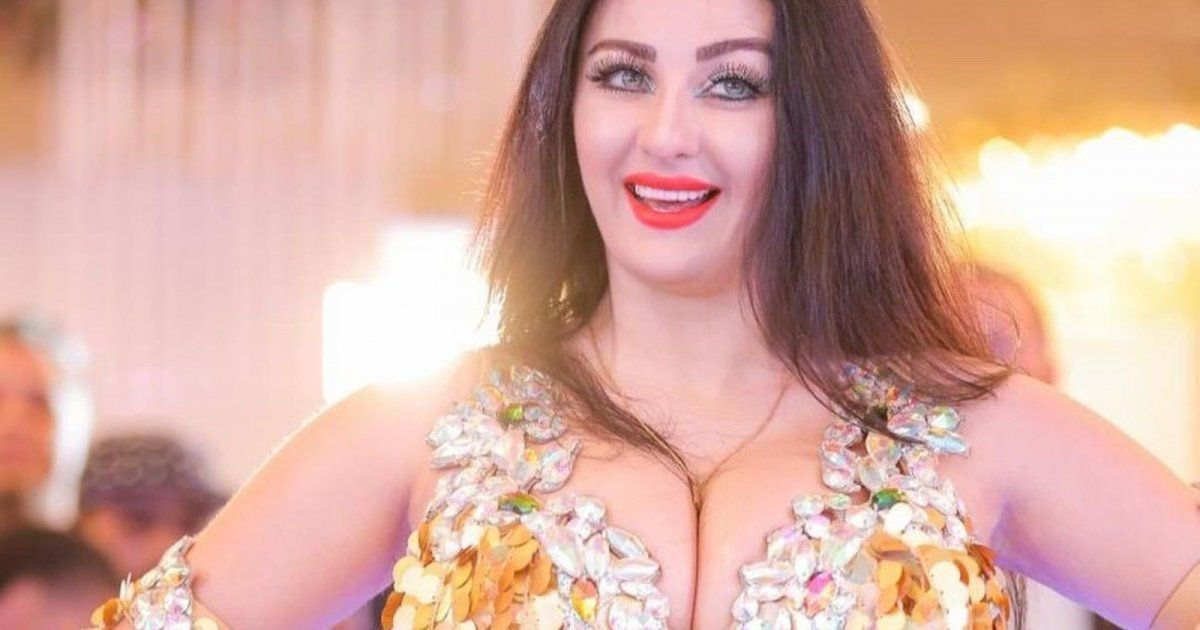 شاهد .. صورة لـ صافيناز مع معجبة صغيرة تحدث بلبلة لهذا السبب