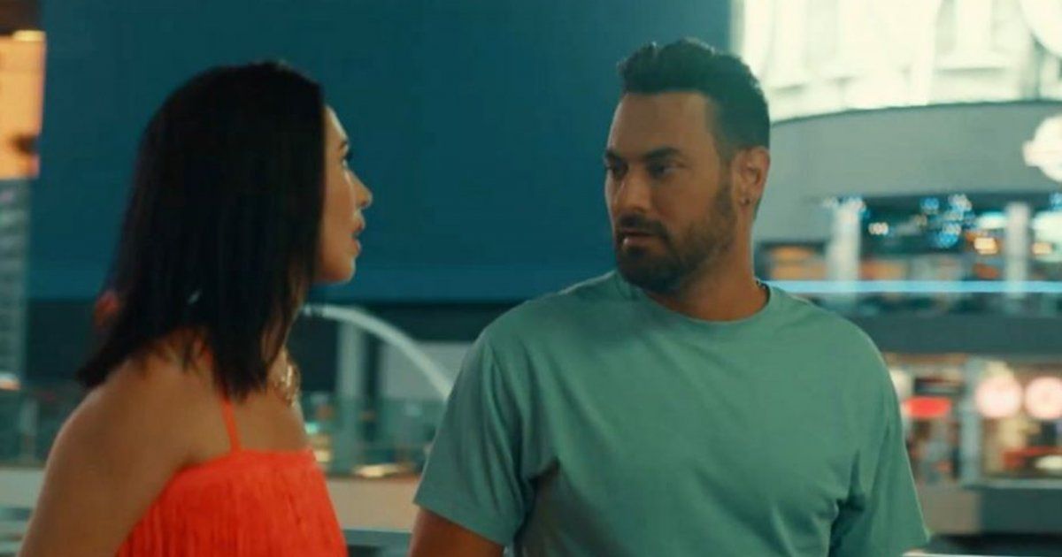 شاهد .. هادي أسود يغني "حبيتك موت" والكليب بتقنية الذكاء الإصطناعي-بالفيديو