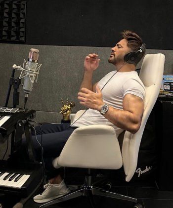 شاهد .. تامر حسني يشوق لعمله الجديد: "دراما من العيار الأتقل من التقيل"