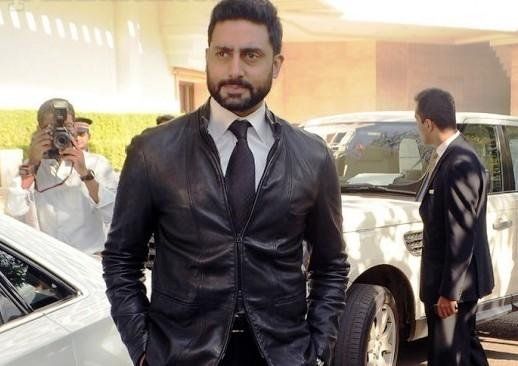 شاهد .. أبهيشيك باتشان يعلن عن موهبة سرية لزوجته أيشواريا راي