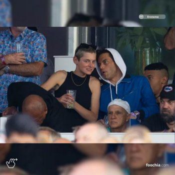 شاهد .. قبل وأحضان.. صور تجمع رامي مالك بحبيبته الجديدة بعد إنفصاله عن لوسي بوينتون مباشرة