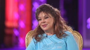 شاهد .. خاص - هذا ما سيعيد صفاء أبو السعود إلى المسلسلات وتكشف أسراراً من حياتها اليومية