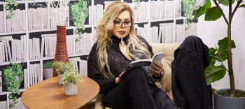 شاهد .. فلة الجزائرية ..مكرمة  وتزين الحفلات في الجزائر