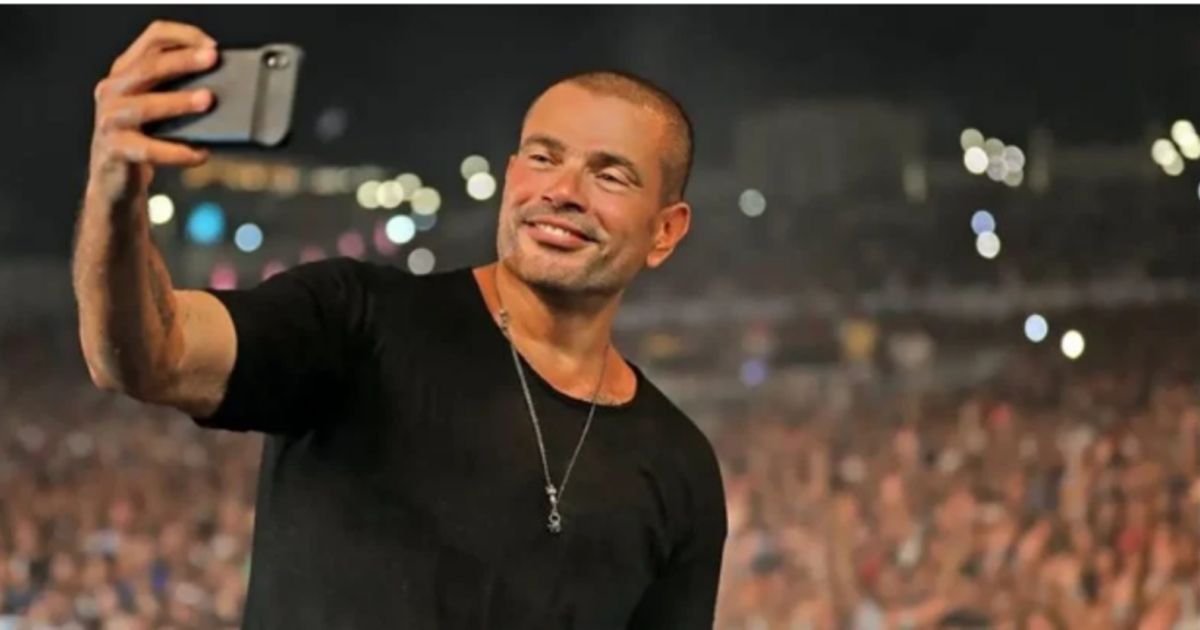 شاهد .. عمرو دياب يُحيى حفلا غنائيا فى الساحل الشمالي وسط انتشار أمني مشدد