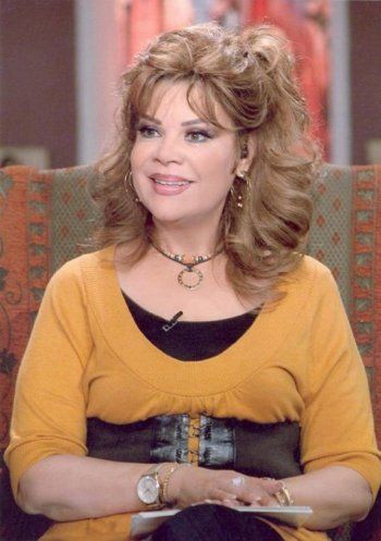 شاهد .. خاص - هذا ما سيعيد صفاء أبو السعود إلى المسلسلات وتكشف أسراراً من حياتها اليومية