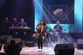 شاهد .. خاص - سيمون : لم أتوقع إقبال الجمهور بهذا الكم على حفلتي .. وهذا رأيي بأغاني المهرجانات