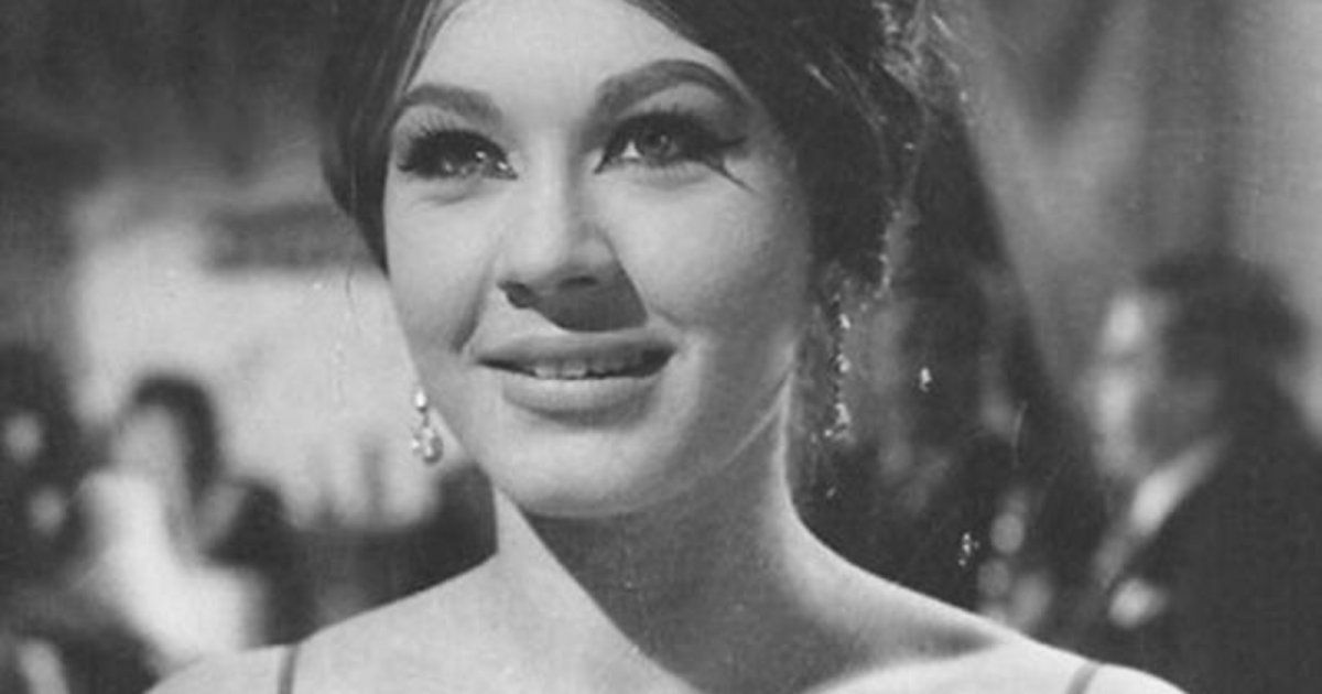 شاهد .. شويكار ترملت وهي صغيرة وتزوجت 3 مرات..وأحبت فؤاد المهندس