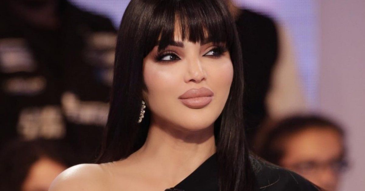 شاهد .. بعد شفائها من السرطان.. أول ظهور لـ دينا حايك بالشعر القصير