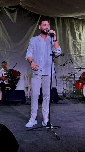 شاهد .. من الشمال الى الجنوب .. هادي ضو يحتفل بعيد السيّدة بجدول حفلات مزدحم