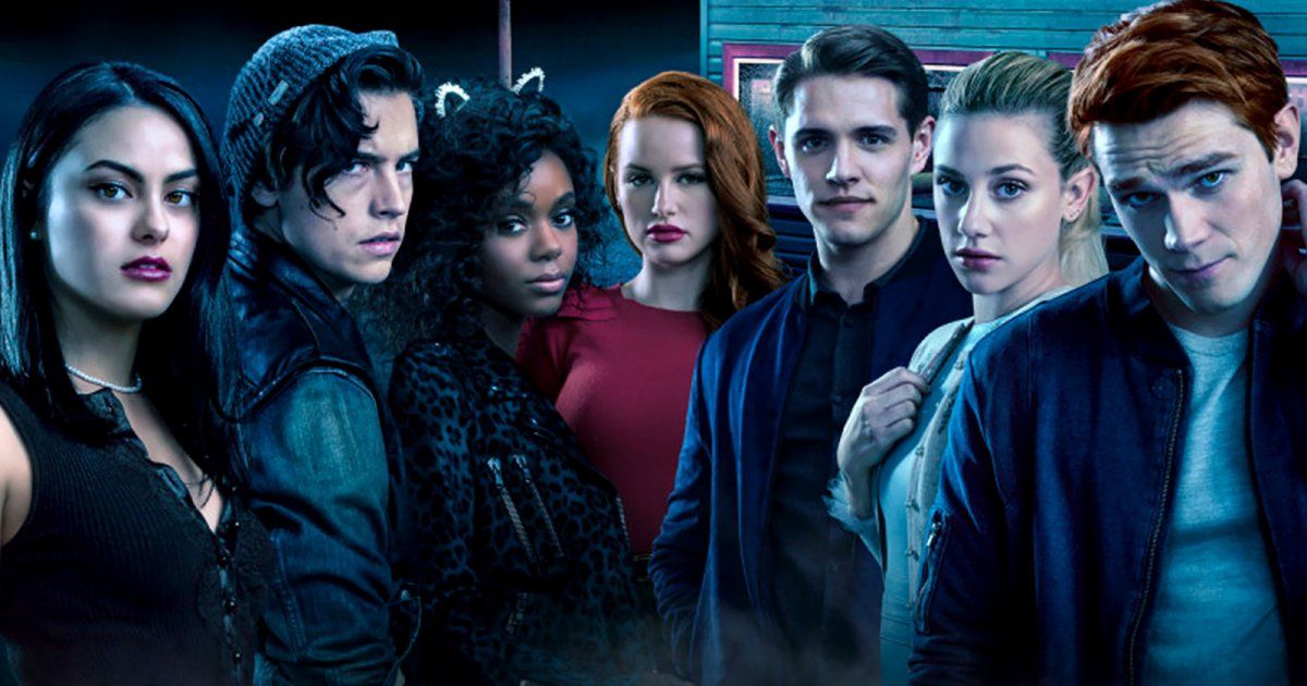 شاهد .. بطل مسلسل "Riverdale" يكشف عن المشهد الذي كره تصويره