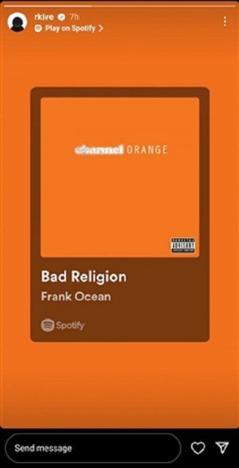 شاهد .. عضو فرقة BTS "ناجمون" يسيئ للإسلام بهذه الأغنية