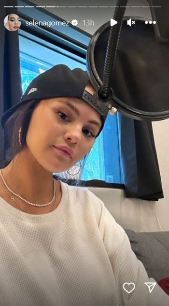 شاهد .. هل ستطلق سيلينا غوميز أغنية قريباً؟