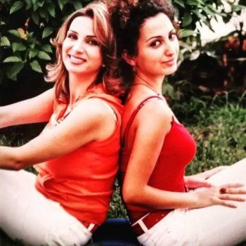 شاهد .. بالصور- ملكة جمال لبنان السابقة تستذكر إبنتها بعد 17 عاماً على رحيلها بطريقة مأساوية