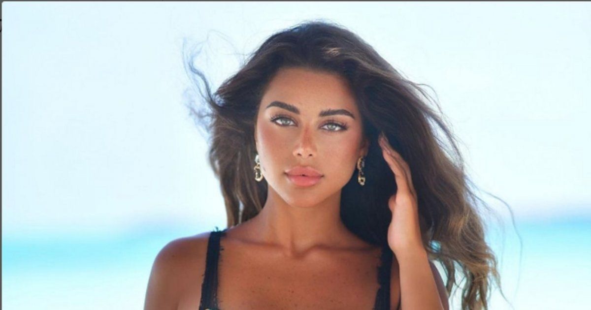 شاهد .. بالصورة- يارا السكري تتألق بجمالها وتسحر عيون المتابعين