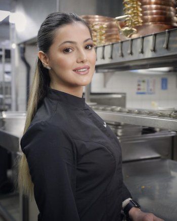 شاهد .. شبه كبير بين دانا الحلاني ونجمة عالمية يحدث ضجة واسعة.. شاهدوا