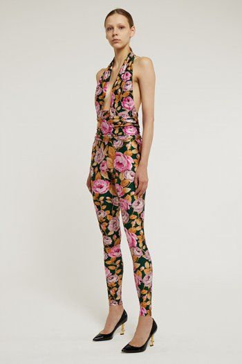 شاهد .. سعر مرتفع لـ جامبسوت هيفا وهبي في حفلها بالساحل الشمالي.. فكم بلغ؟