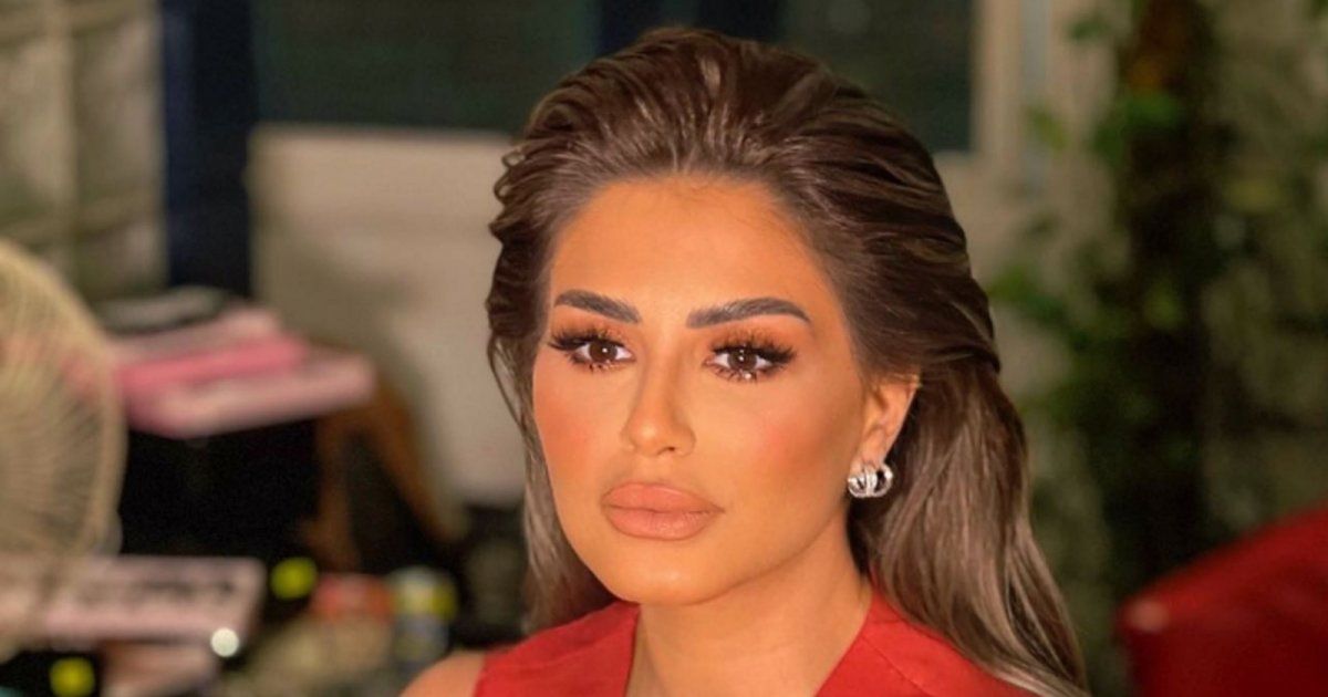 شاهد .. بالصور- منة فضالي تستمتع بوقتها مع أمها في تركيا وتقول لها هذه الكلمات