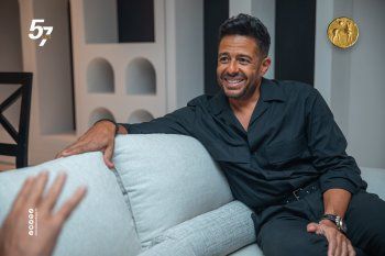 شاهد .. بعد نجاح حفله .. تكريم محمد حماقي بمهرجان قرطاج