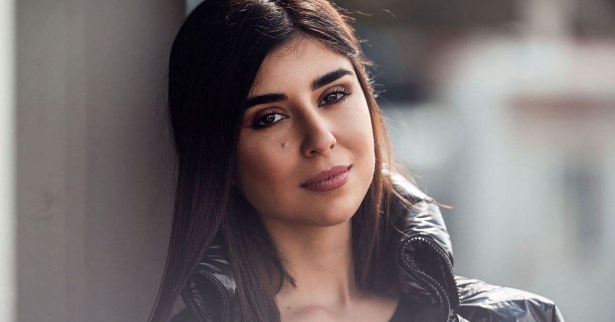 شاهد .. بالصور- على طريقة "الغزالة رايقة"..زينة مكي تتألق بجمالها