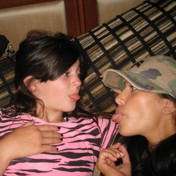 شاهد .. كايلي جينر بإطلالة طبيعية للغاية.. وهكذا بدت من دون ماكياج