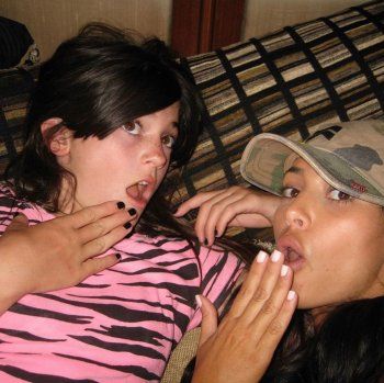 شاهد .. كايلي جينر بإطلالة طبيعية للغاية.. وهكذا بدت من دون ماكياج