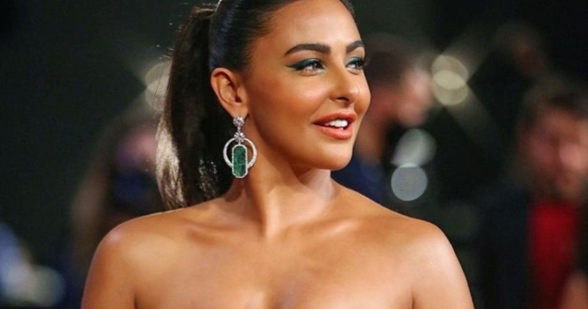 شاهد .. بإطلالة جريئة ميس حمدان تتألق في أحدث ظهور لها وهي تمارس الرياضة