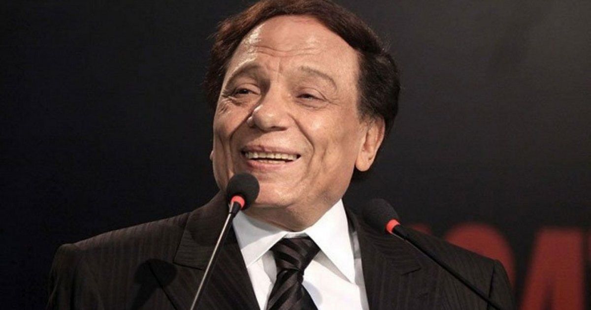 شاهد .. عادل إمام يقلق الجمهور على صحته .. فما حقيقة وضعه تحت الإقامة الجبرية؟