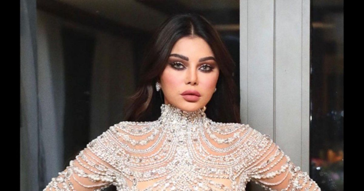 شاهد .. بالصور- بألوان صيفية رائعة..هيفا وهبي تستمتع بعطلتها الصيفية