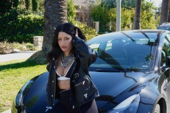 شاهد .. بالصور- سينتيا خليفة تفتقد لحياتها في لوس أنجلوس..وهذا ما قالته