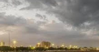 طقس الخليج.. ممطر بالسعودية صحو بالإمارات وحار بالكويت