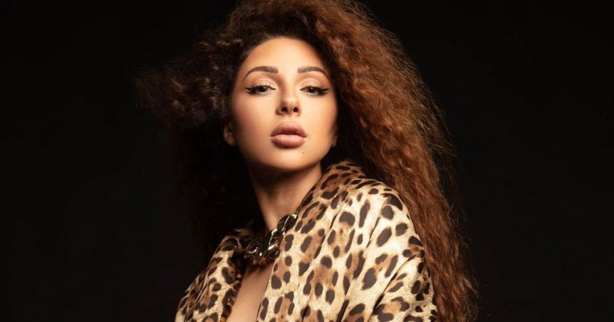 شاهد .. بالصور- من كواليس أخر أعمالها.. ميريام فارس تزلزل المسرح بالاحمر