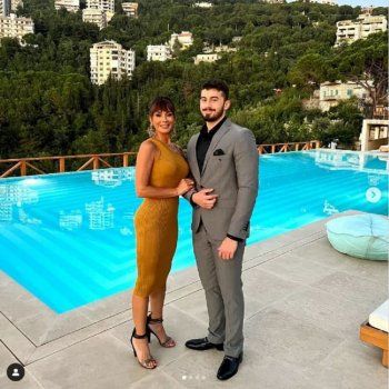 شاهد .. كاريس بشار مبهرة بإطلالة فرعونية.. وتفاعل عالي من الجمهور