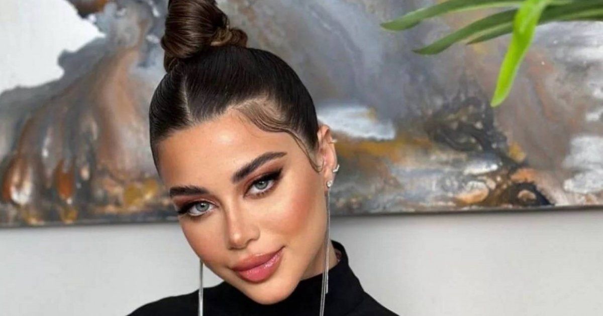 شاهد .. بالصور- بالمايوه .. يارا السكري تستمتع بوقتها تحت أشعة الشمس