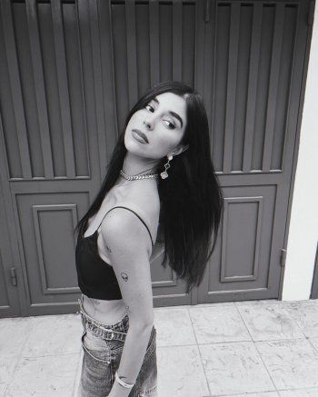 شاهد .. بلوك كجول رائع..زينة مكي تخطف أنظار الجمهور - بالصور