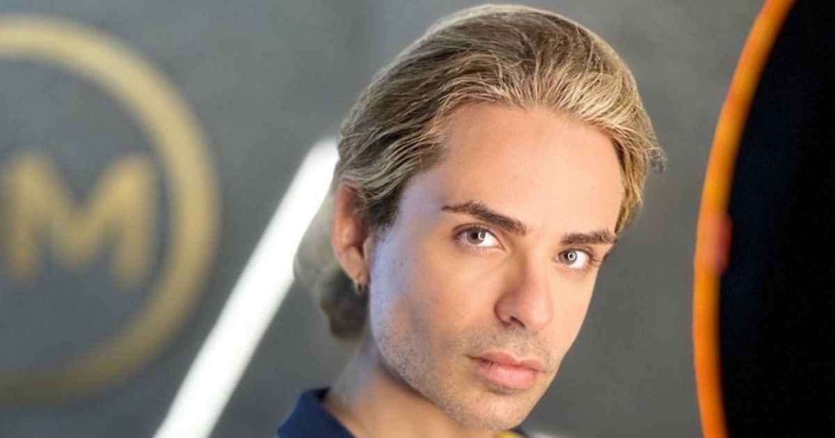 شاهد .. بالفيديو- جورج مارتينوس يطلق "زعلي طول" ويسلط الضوء على المشاكل في العلاقات وعلى "الكارما"