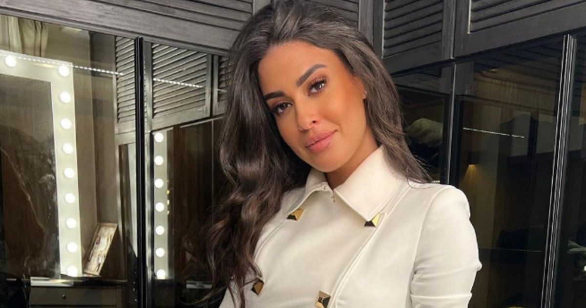 شاهد .. بالصور- من داخل الصالة الرياضية.. ميرنا نور الدين تتألق برشاقتها