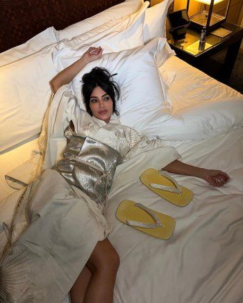 شاهد .. بالصور- بالكيمونو الياباني..كيم كارداشيان تستمتع بوقتها مع إبنتها نورث