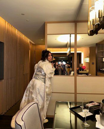 شاهد .. بالصور- بالكيمونو الياباني..كيم كارداشيان تستمتع بوقتها مع إبنتها نورث