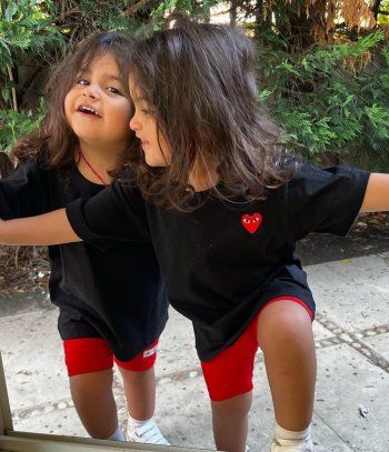 شاهد .. فاليري أبو شقرا تعلن حملها بطفلها الثالث بأسلوب مميز للغاية