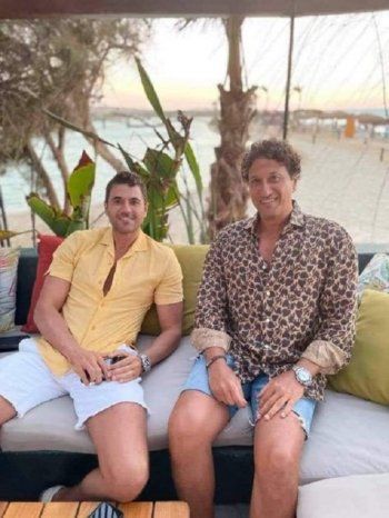 شاهد .. شقيق أحمد عز مصطفى .. هل يشبهه في الملامح ؟