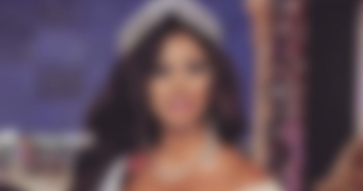 شاهد .. بالصورة- ملكة جمال لبنان 2008 تناشد متابعيها إنقاذ حياة مريض سرطان