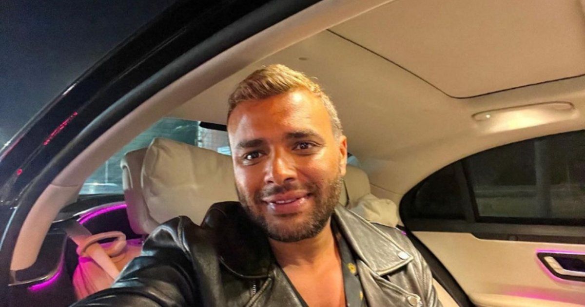 شاهد .. بالفيديو- في أول يوم لهما..رامي صبري يزور اولاده في المدرسة