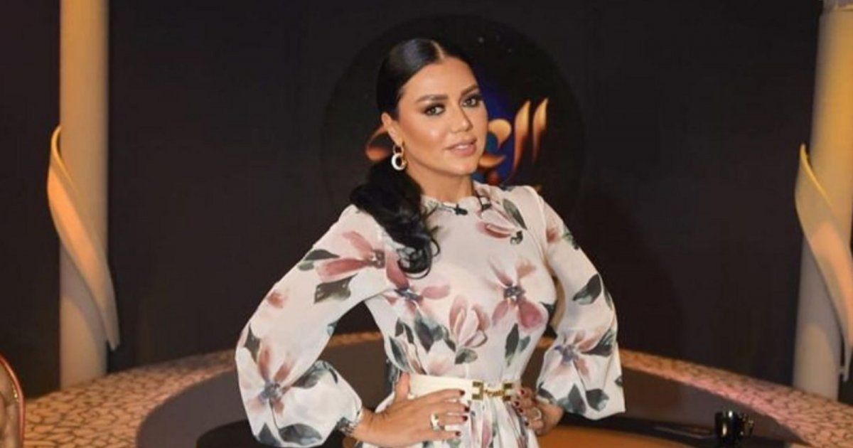 شاهد .. بالصورة- رانيا يوسف تسأل الجمهور عن مكان وجودها في الصورة.. هذا كان الرد