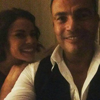 شاهد .. بالصور - تعرف على بطلات كليبات عمرو دياب من بينهنَ موديل كليب " تملي معاك "