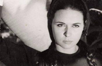 شاهد .. بالصور- ملكة جمال لبنان 1963 تشوّه وجهها واحترق جسمها بسبب الإنفجار الذي استهدفها ولفظت أنفاسها الأخيرة