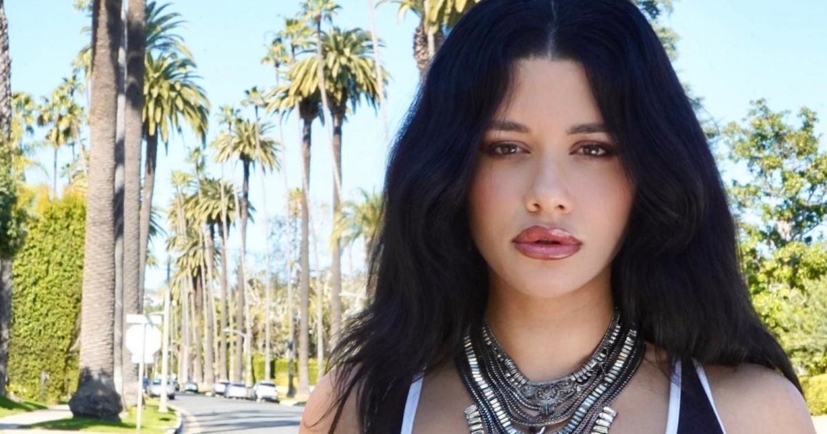 شاهد .. بالصور- بسبب هذا الموقف المشين..سينتيا خليفة تخرج عن صمتها