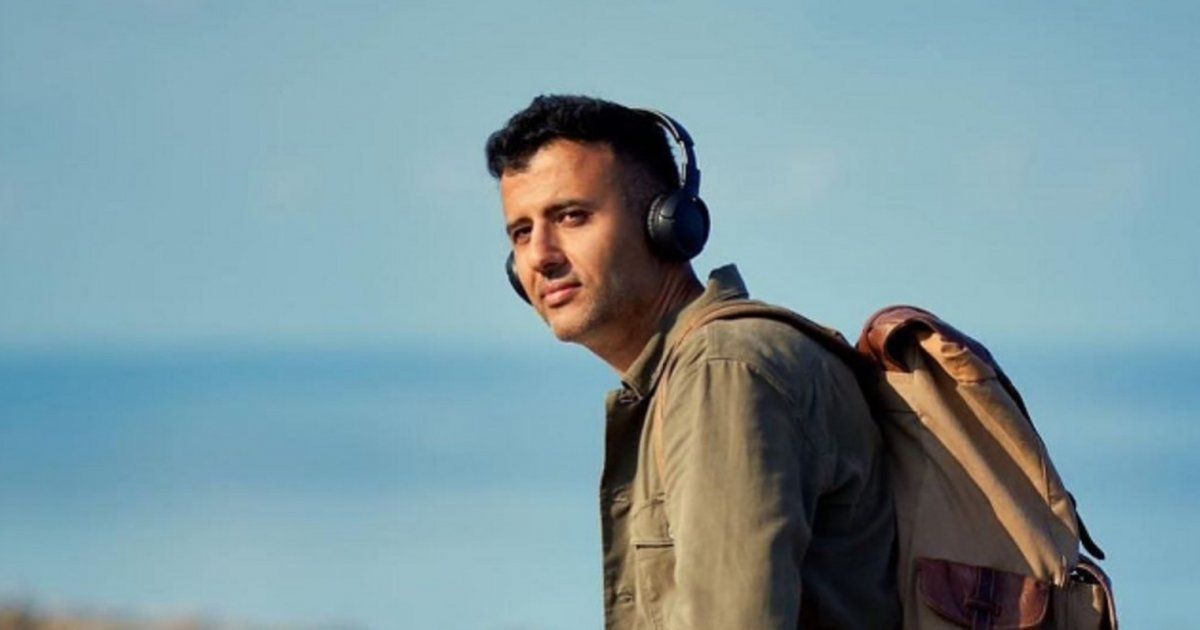 شاهد .. بالفيديو- حمزة نمرة يحمس الجمهور لآخر أغنيات ألبومه "رايق".. وهذا هو موعد الطرح