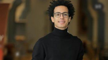 شاهد .. ممثل مصري يفجع بوفاة أقرب الناس إليه