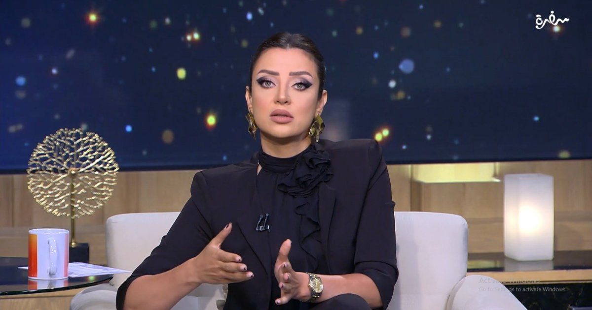 شاهد .. بالفيديو- رضوى الشربينى تعتذر لـ حسن شاكوش على الهواء