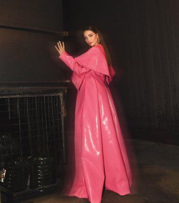 شاهد .. داليدا خليل بجلسة تصوير مثيرة وتتألق بالهوت شورت - بالصور